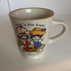 Strawberry Shortcake Huckleberry Pie Mug Cup 1980 Love is the treat